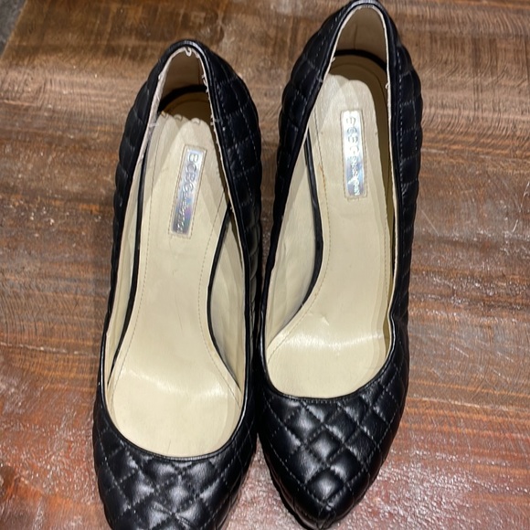 Size 10 bcbgeneration heels black - Picture 3 of 5